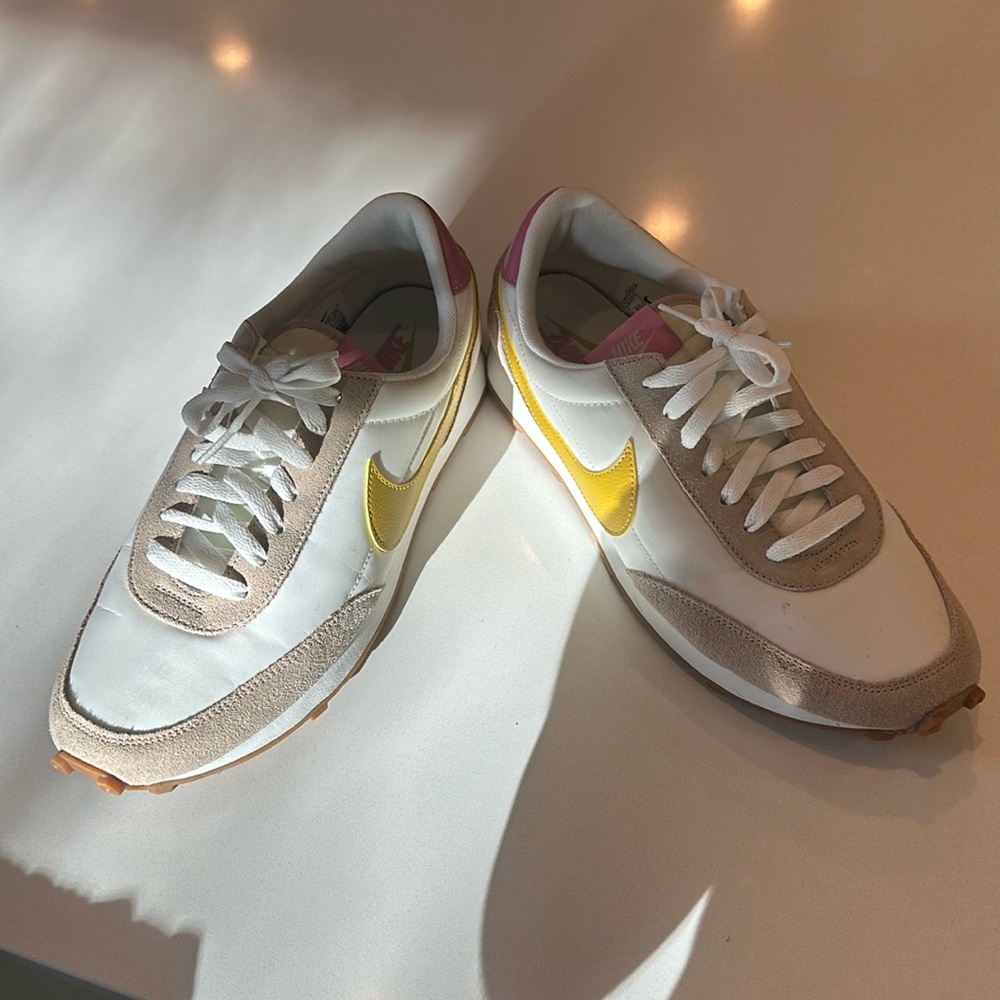 Nike Vintage Sneakers